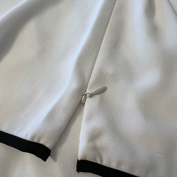 NWT Talbots Women’s White Blouse with Black Piping 2XP - Picture 5 of 10